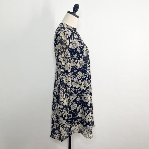 ASTR The Label Floral Back Cutout Mini Dress Navy Blue Cream Shift Boho Size M - Picture 7 of 13
